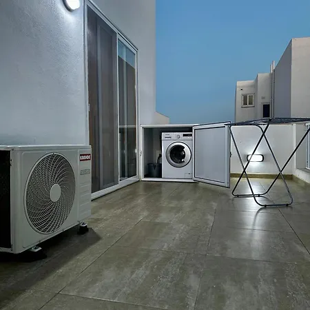 Апартаменты Palm Spring Penthouse *